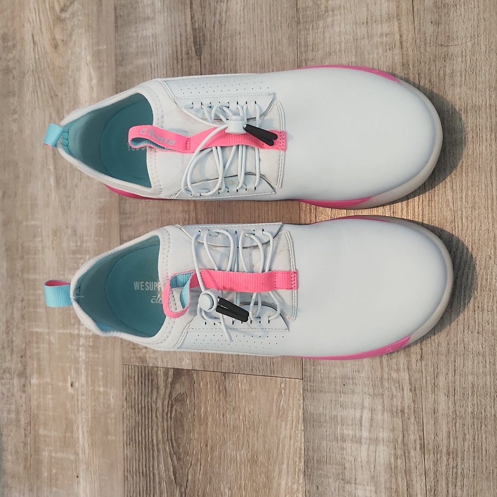 Clove Nurse Shoes